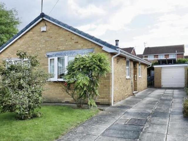 House for sale in Edenthorpe, South Yorkshire