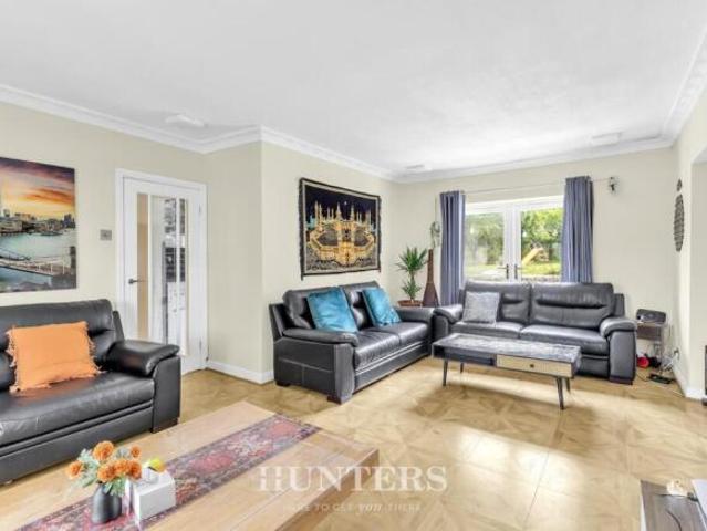Bungalow for sale