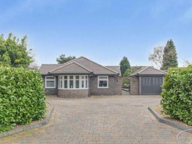 House for sale in Potters Corner, East Midlands