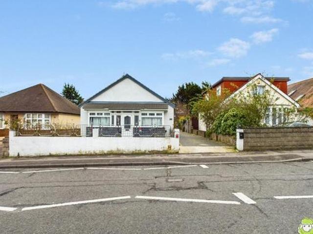 House for sale in Brompton, Gillingham