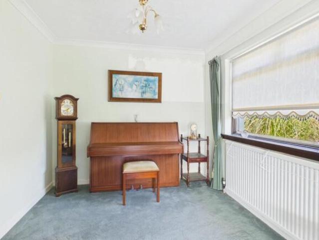 Bungalow for sale in Kilsyth, Scotland