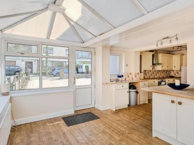 Bungalow for sale in Glais, Wales