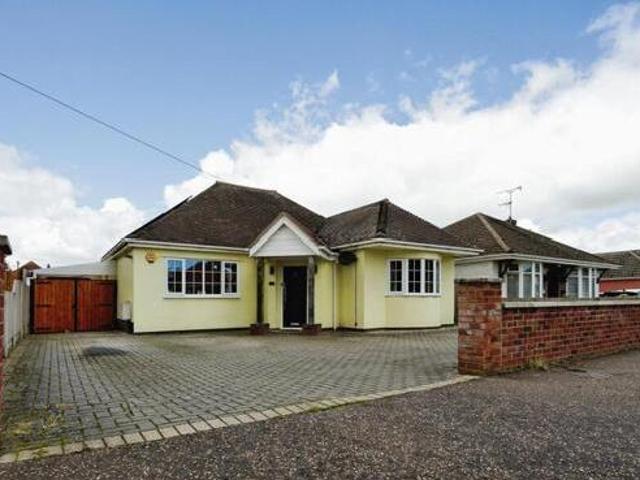 House for sale in Stokesby, Norfolk
