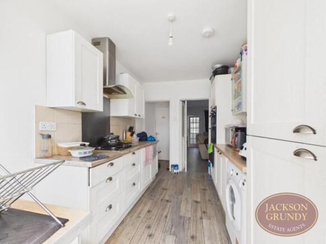 Bungalow for sale in Carleton Park, Fell Lane