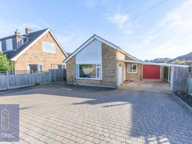 Bungalow for sale in South Lane, West Yorkshire