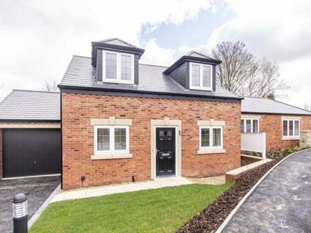 House for sale in Loundsley Green, East Midlands
