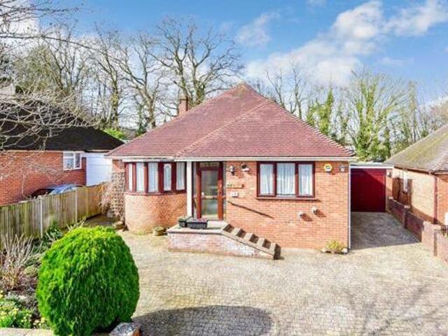 House for sale in Spring Vale, Hampshire