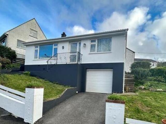 House for sale in Helston, Cornwall