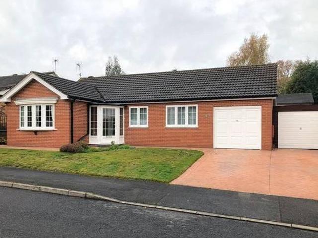 House for sale in Froggatt, East Midlands