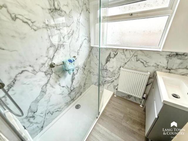 Bungalow for sale in Mount Wise