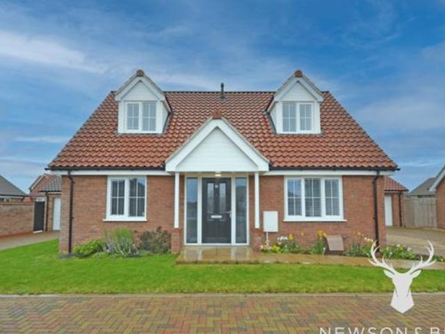 House for sale in Hunstanton, Brookville