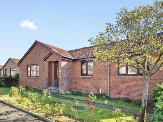 House for sale in Kelty, Scotland