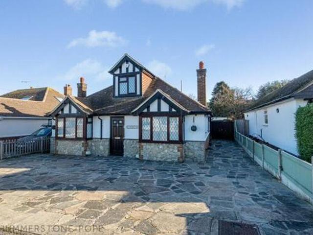 House for sale in Acol, Kent