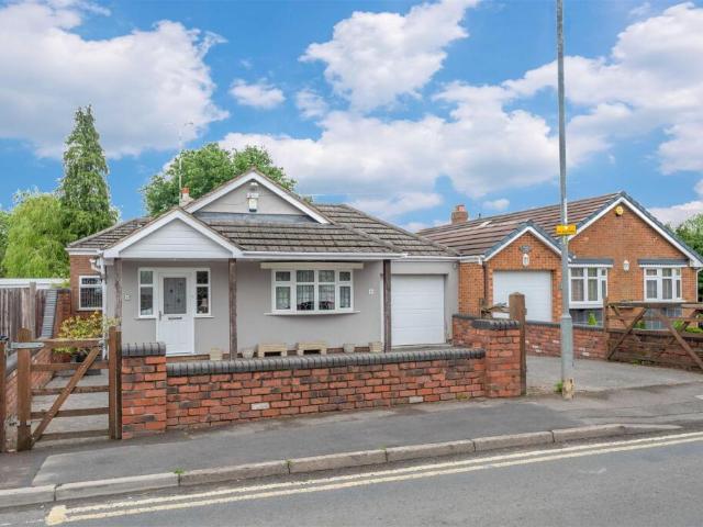 Bungalow for sale in Wythall