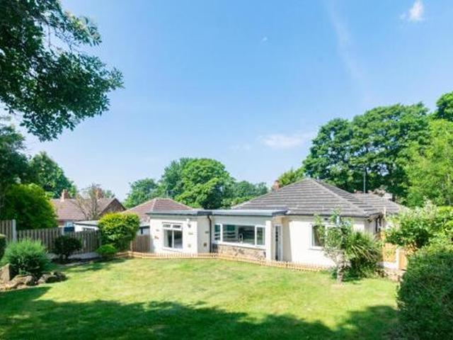 House for sale in Cookridge, West Yorkshire
