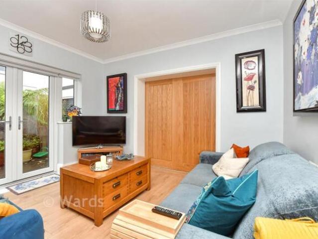 Bungalow for sale in Leeds, West Yorkshire
