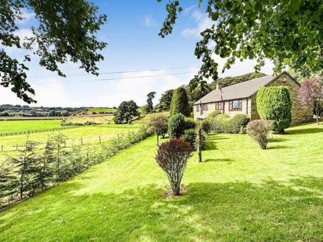 House for sale in Kingsley Moor, Staffordshire