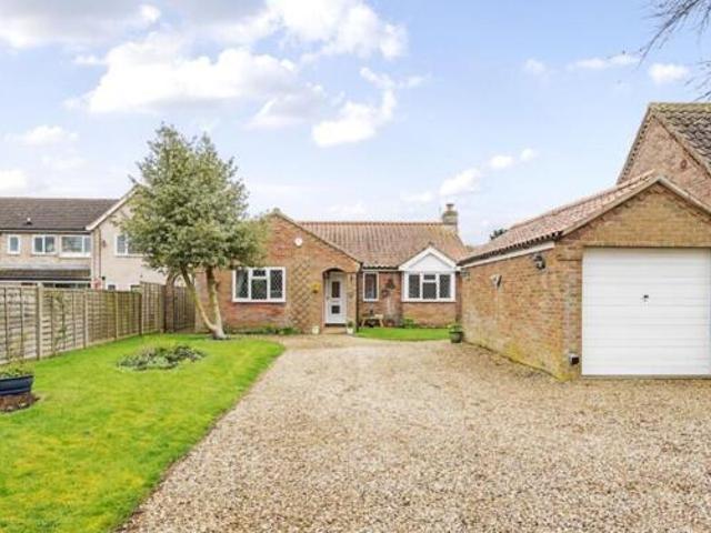 House for sale in Brayford, Lincolnshire