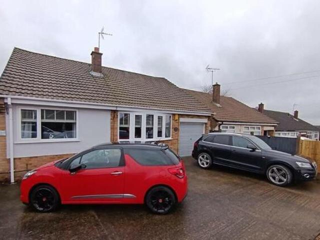House for sale in Bull Farm, Potters Corner