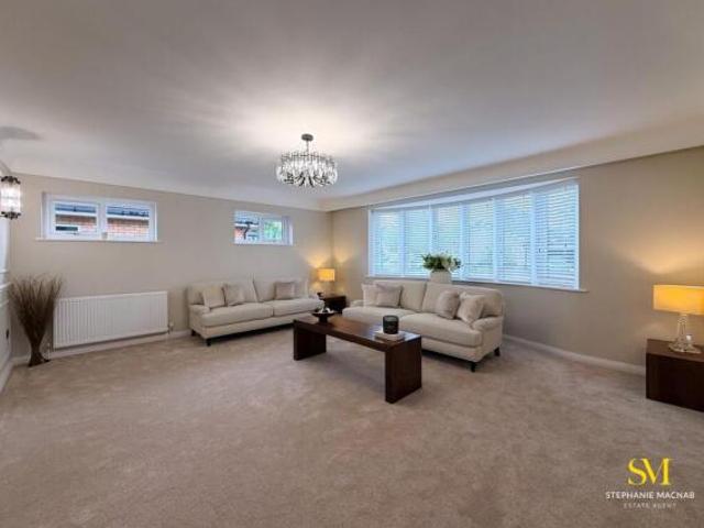 Bungalow for sale in Little Altcar, Sefton