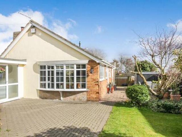 House for sale in Camp Hill, Warwickshire