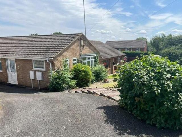 House for sale in Camp Hill, Warwickshire