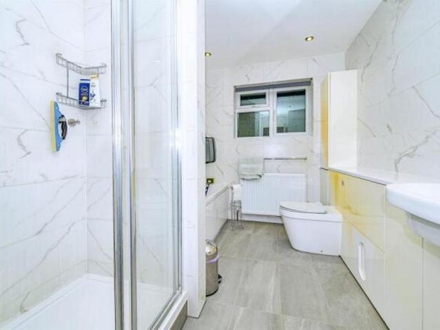 Bungalow for sale in Five Acres, Hertfordshire