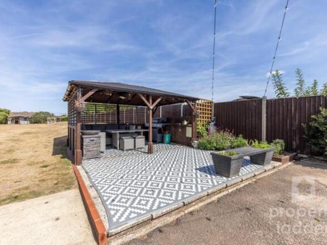 Bungalow for sale in Crostwick, Norfolk