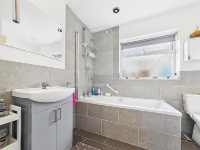 Bungalow for sale