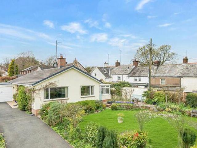 House for sale in Fell Lane