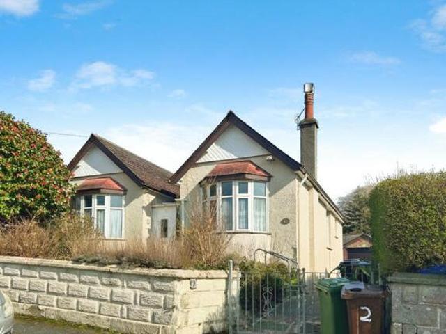 House for sale in Follaton, Strode