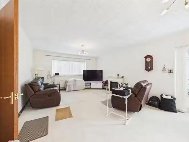 House for sale in Glanaman