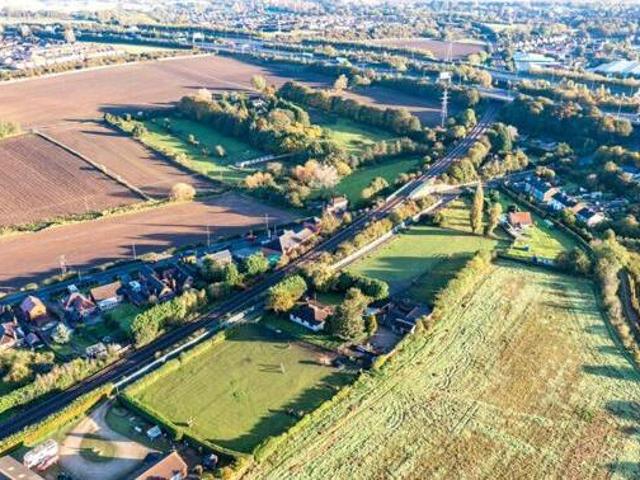 House for sale in Pontefract, West Yorkshire