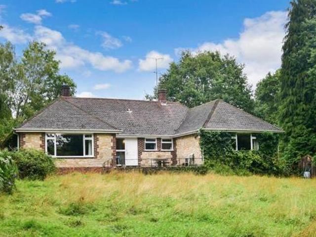House for sale in Marehill, Horsham