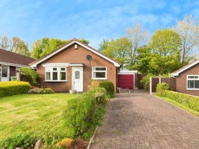 House for sale in Halton