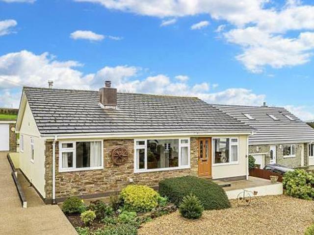 House for sale in Saltash, Cornwall