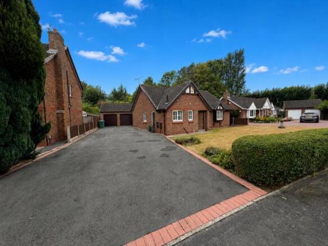 Bungalow for sale