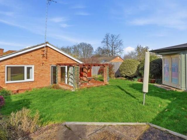 Bungalow for sale in Fenny Stratford, Milton Keynes