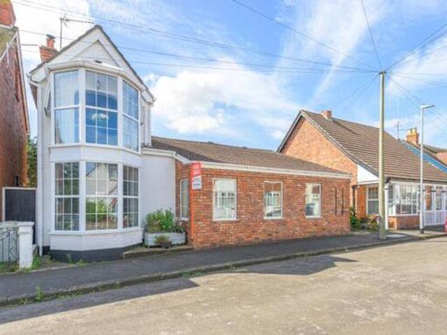 House for sale in Seacroft, Belleau