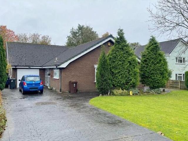 House for sale in Elmer's Green, Roby Mill