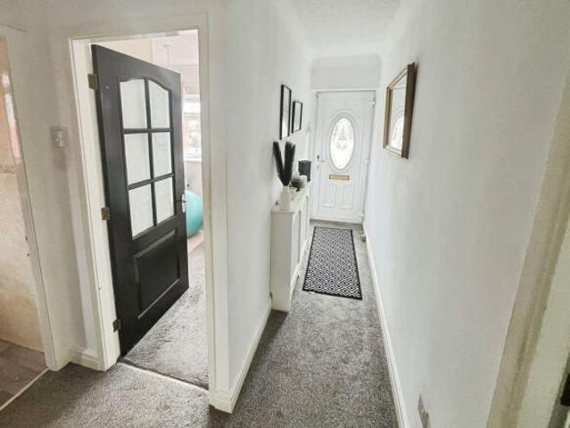 Bungalow for sale in Chipping Hill, Essex