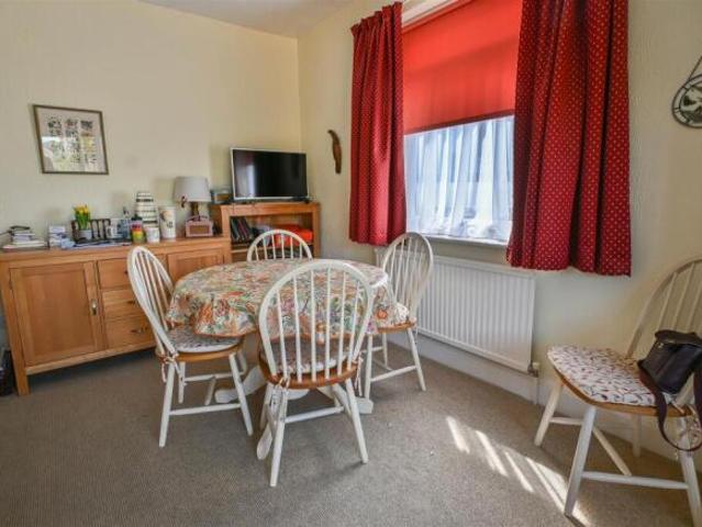Bungalow for sale