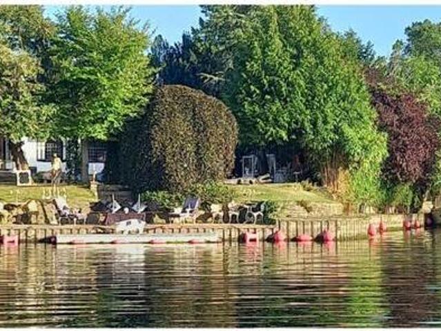House for sale in Surrey
