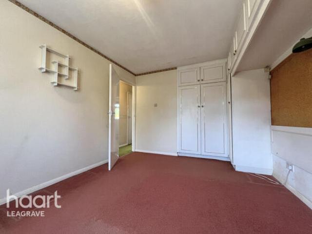 Bungalow for sale in Spring Park, Luton