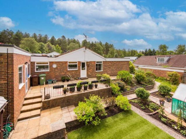 Bungalow for sale in Ramslye, Sandown Park