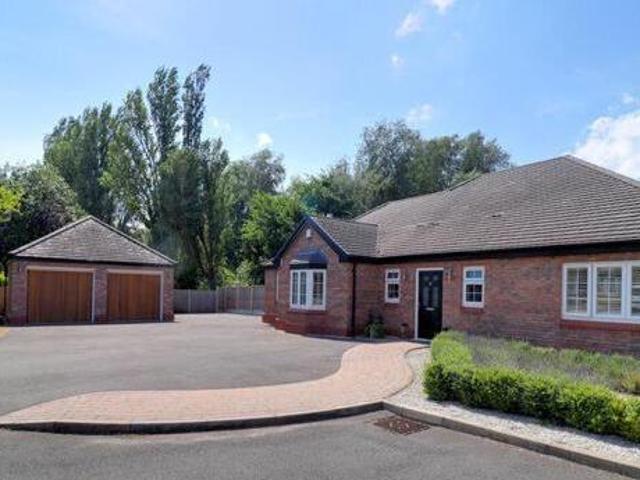 House for sale in Baswich, Staffordshire