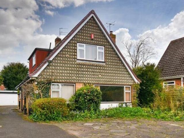 House for sale in Bilston, West Midlands