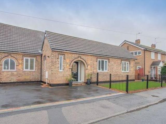 House for sale in Derbyshire Dales, East Midlands