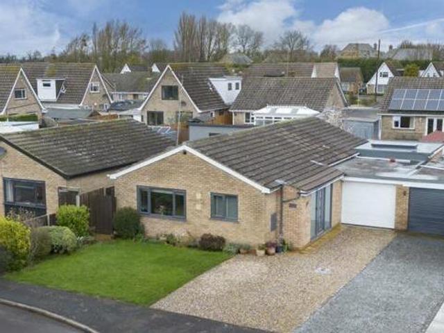 House for sale in Hampton Green, Cambridgeshire