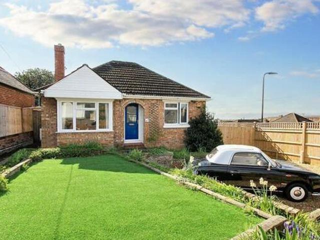 House for sale in Barton Stacey, Hampshire